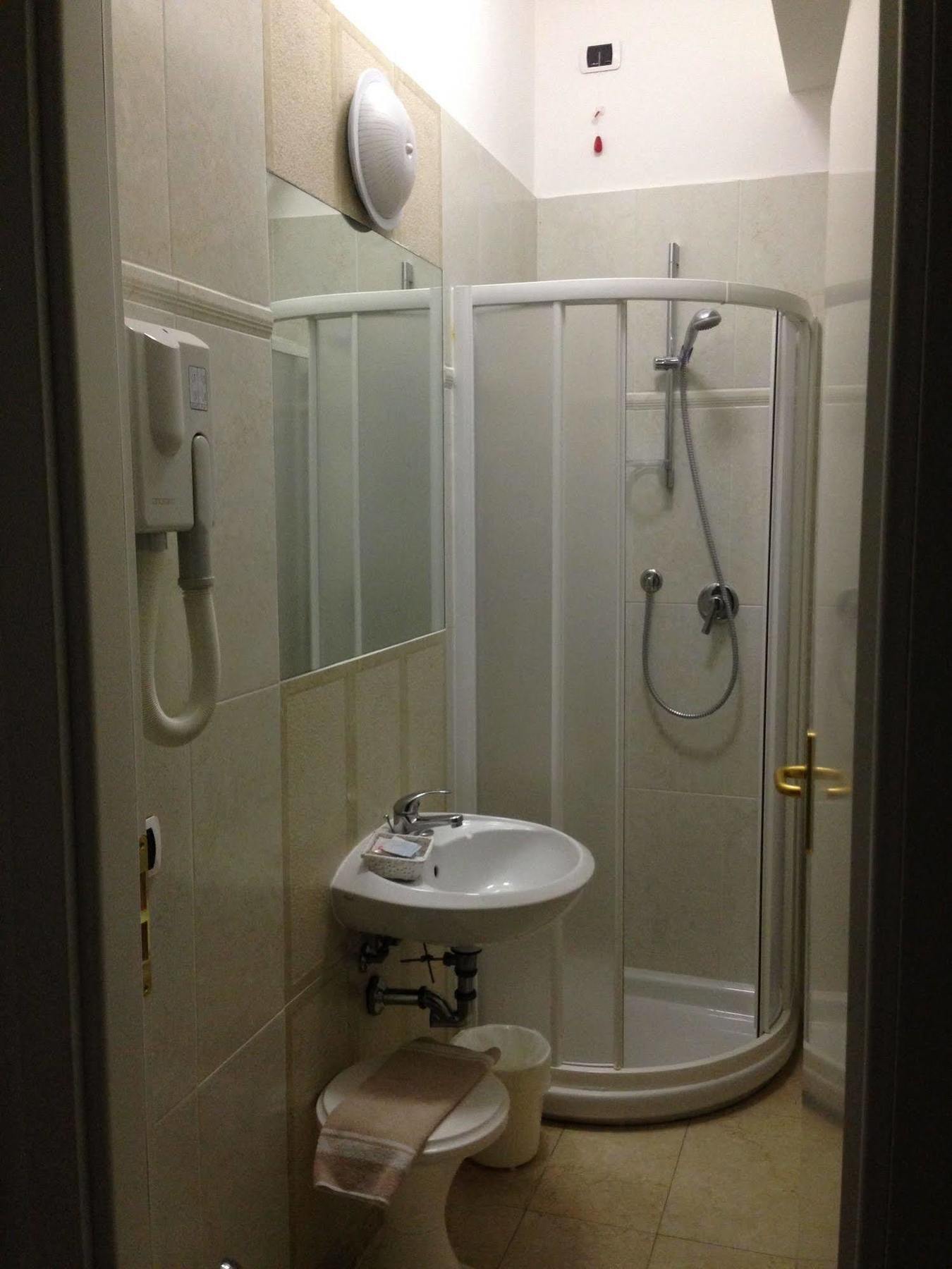 Hotel Carlton Beach Rimini Extérieur photo